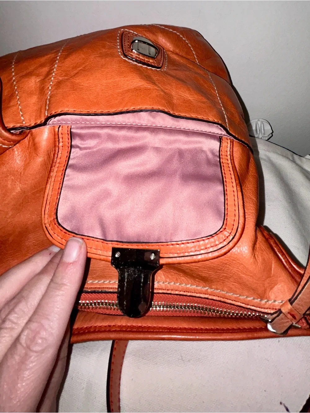 Coach Poppy Tangerine Waxed Leather Distressed Swing Messenger Hobo Purse - Picture 10 of 12